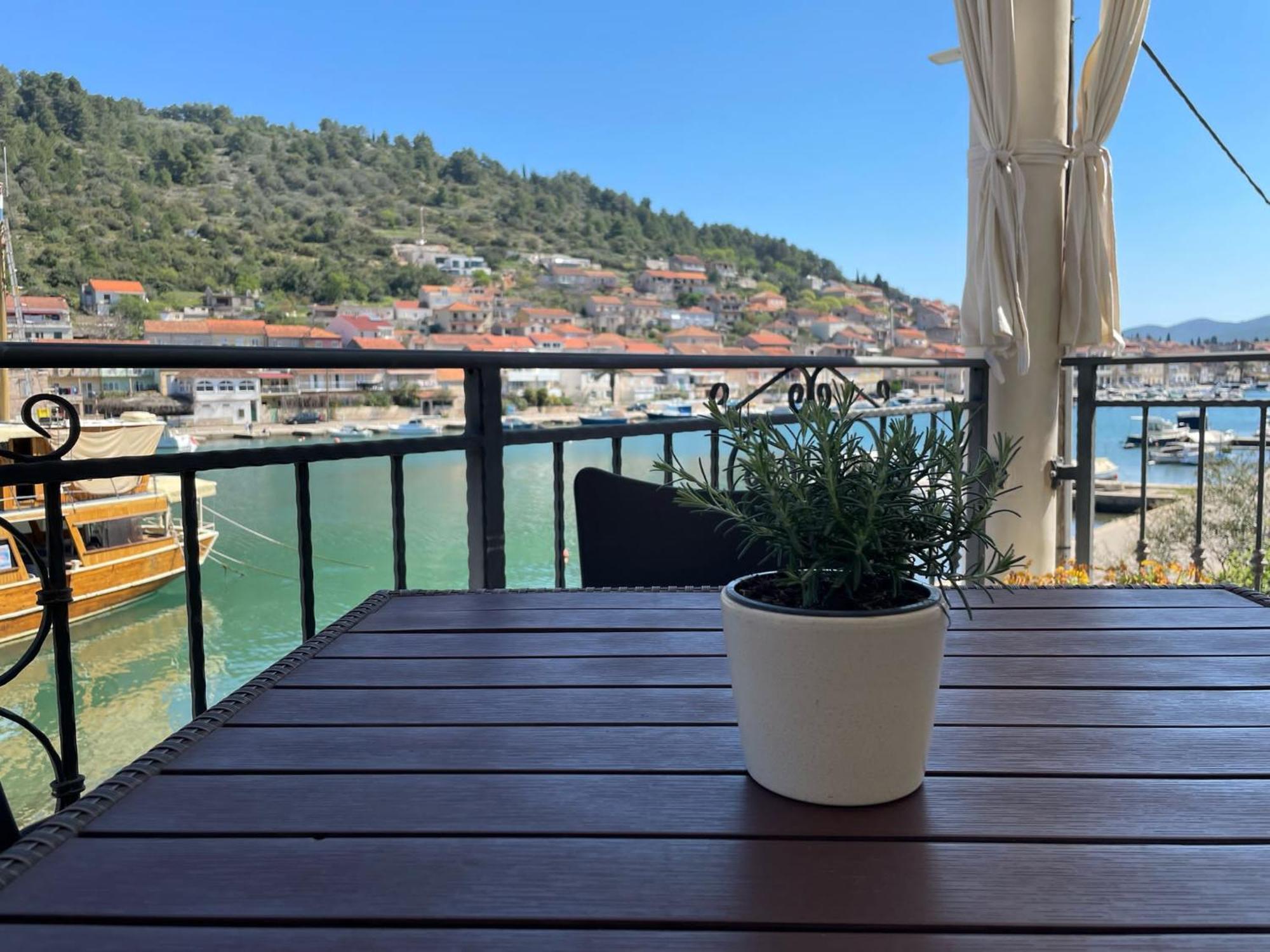 Apartment Korcula Vela Luka